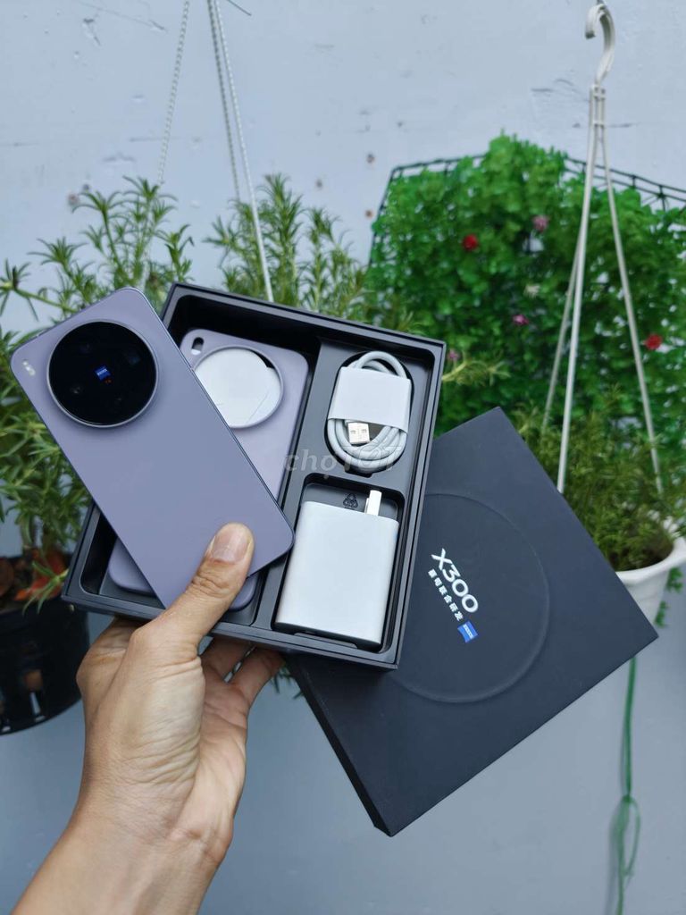 Vivo X300 12/256GB Tím khói fullbox. Mua bán Điện thoại tại Quận Bình Tân Tp Hồ Chí Minh được đăng bởi Thái Bình Dương hình 1