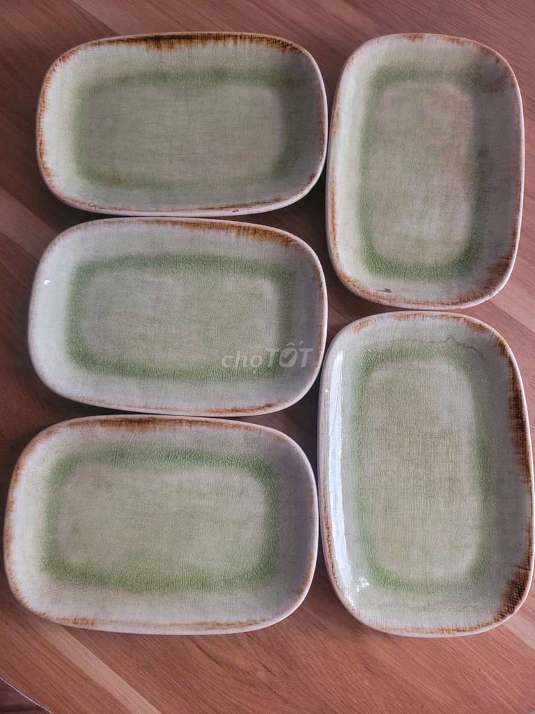 Dĩa Gốm sứ Nhật Bản Xanh lá. Mua bán Dụng cụ nhà bếp tại Quận Bình Tân Tp Hồ Chí Minh được đăng bởi Hoang anh hình 1