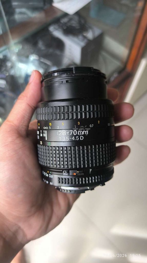 Ống kính Nikon AF-D 28-70mm Đen mốc rễ. Mua bán Máy ảnh, Máy quay tại Quận Gò Vấp Tp Hồ Chí Minh được đăng bởi Hoang Tuan Nguyen hình 1