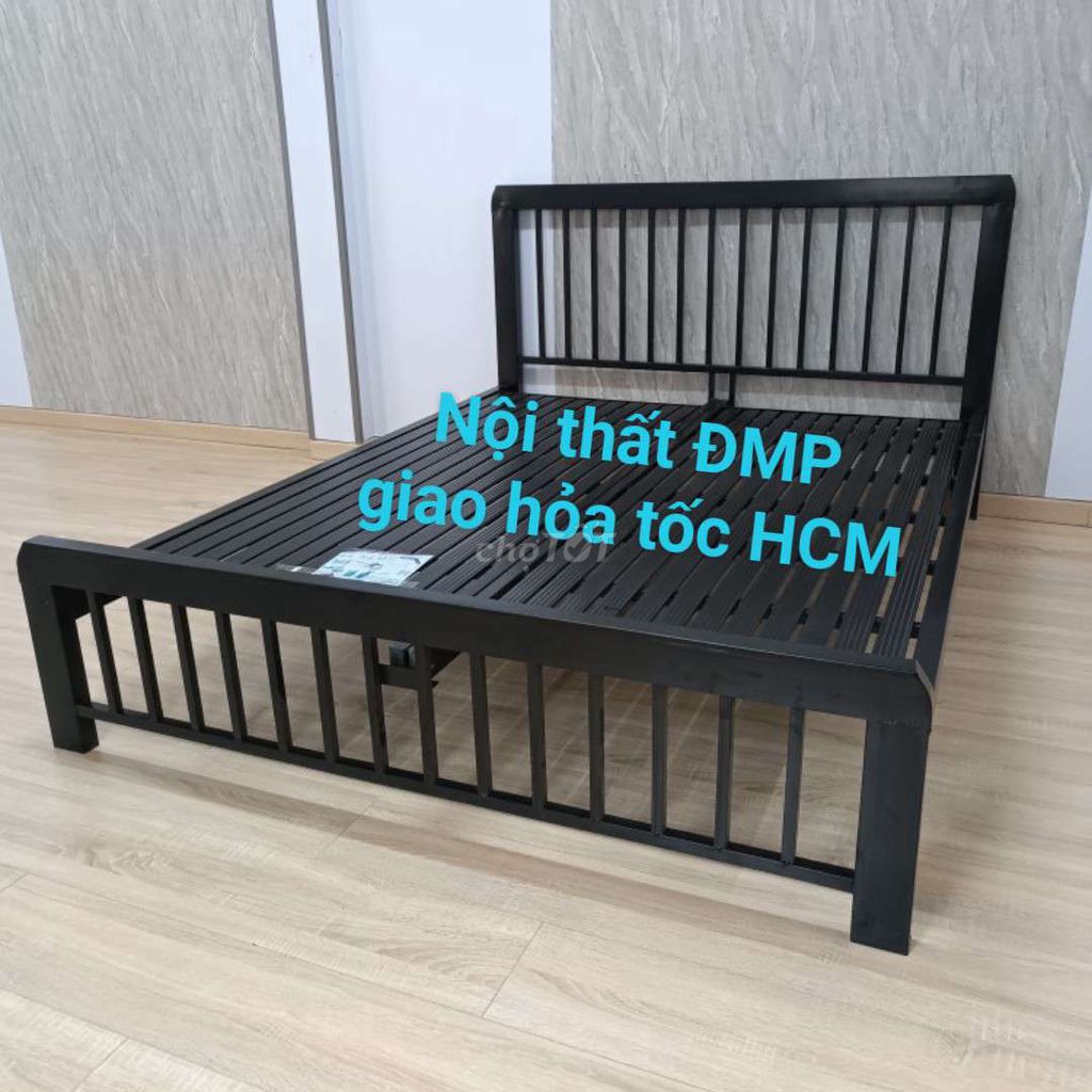 Giường sắt hộp 4x8 ..giường sắt hộp