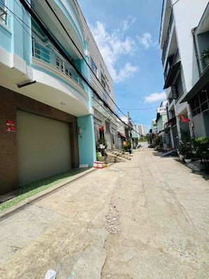 Nhà chính chủ Bùi Tư Toàn, 120M2 (4.5X27M), 3 tầng, hẻm 7M tho, 7.9 tỷ