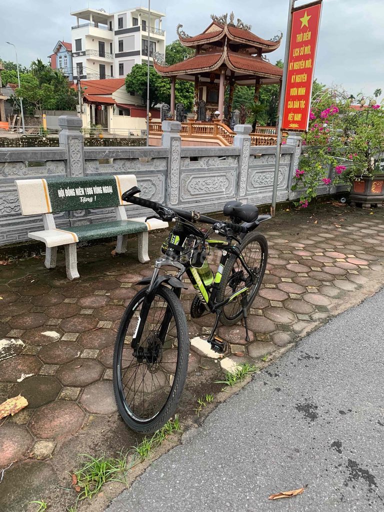 Thanh lý xe đạp TRINX M136 size 26 khung nhôm. Mua bán Xe đạp tại Thị xã Sơn Tây Hà Nội được đăng bởi Hùng Dương hình 10