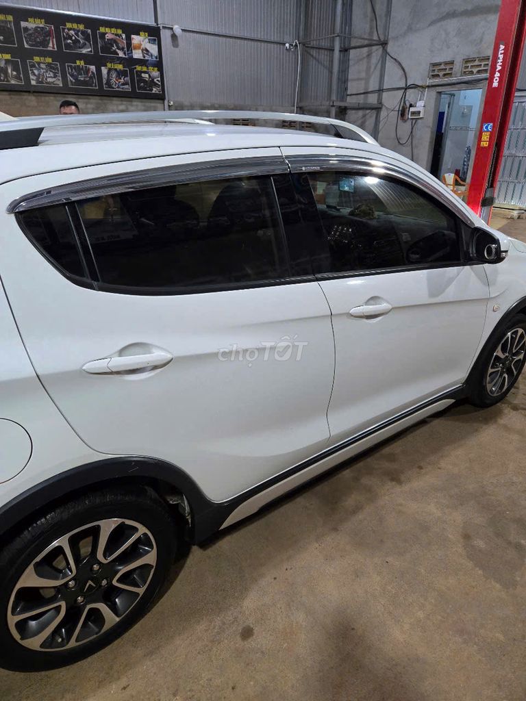 VinFast Fadil 2019 1.4 AT Premium - 60000 km. Mua bán Ô tô tại Quận Cẩm Lệ Đà Nẵng được đăng bởi Nguyễn Đức Trưởng hình 2