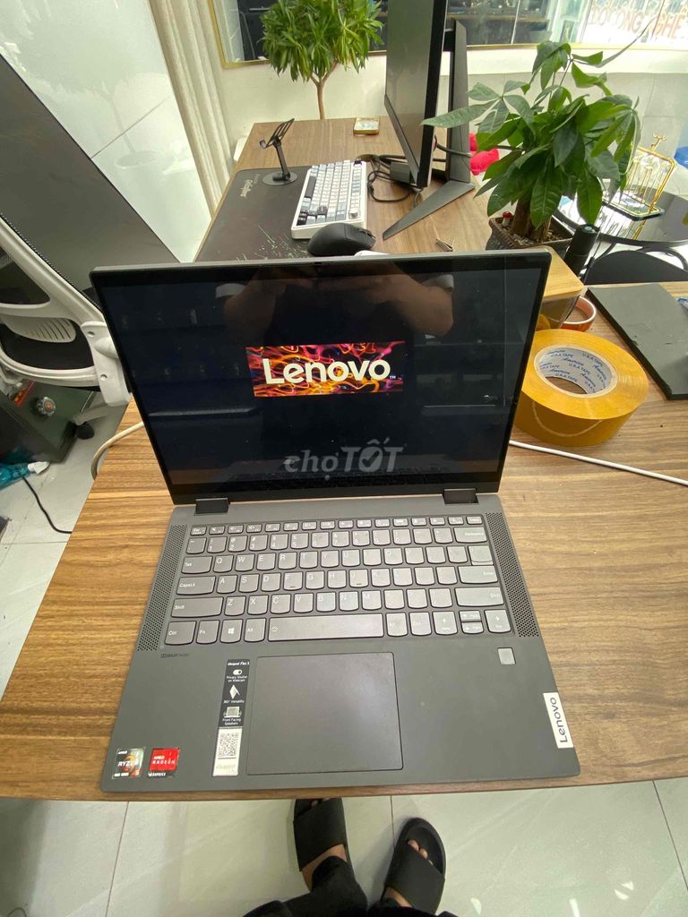 Lenovo Ryzen 5 4500U 8GB/512GB Màn cảm ứng. Mua bán Laptop tại Quận Gò Vấp Tp Hồ Chí Minh được đăng bởi Hồ Thanh Phúc hình 1