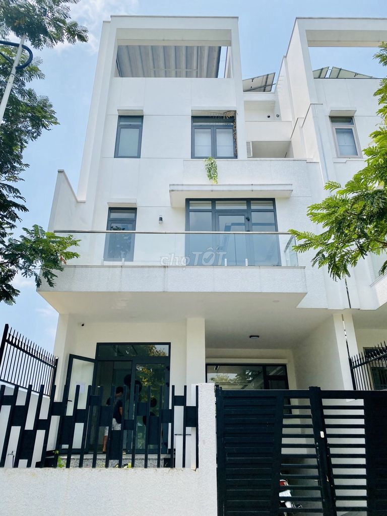 💥Cho Thuê Villa Saigon Mystery Q2 Hầm 4 Tầng nổi 500 m² sàn trống suốt