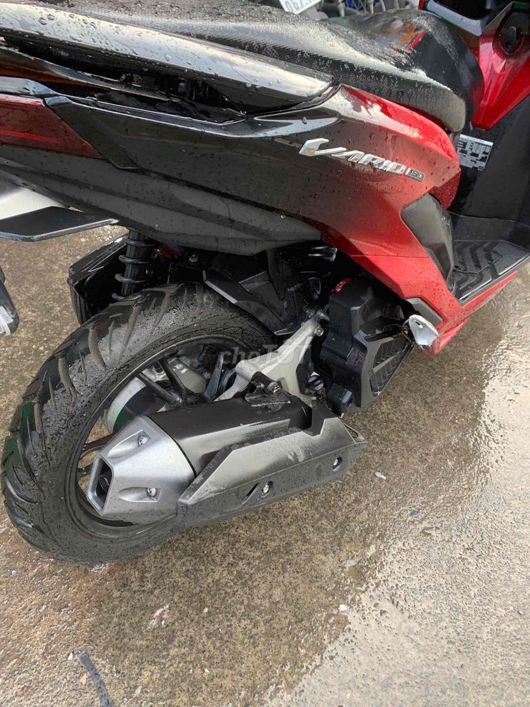 Honda Vario 150 2020 Черный, Красный 200 км