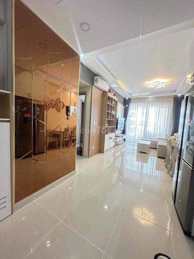 Rent · 2 bd · 75 м² · Quận Phú Nhuận, ул. Hồng Hà