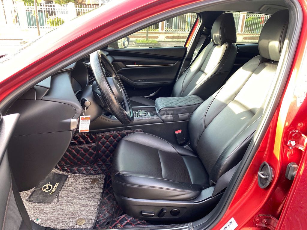Mazda 3 2022 1.5L Luxury - 70000 km. Mua bán Ô tô tại Thành phố Thanh Hóa Thanh Hóa được đăng bởi Phạm Long MC Luxury Car hình 9