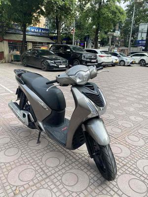 Sh 125 nguyên bản chính chủ biển hà nội. Mua bán Xe máy tại Quận Nam Từ Liêm Hà Nội được đăng bởi chị lan
