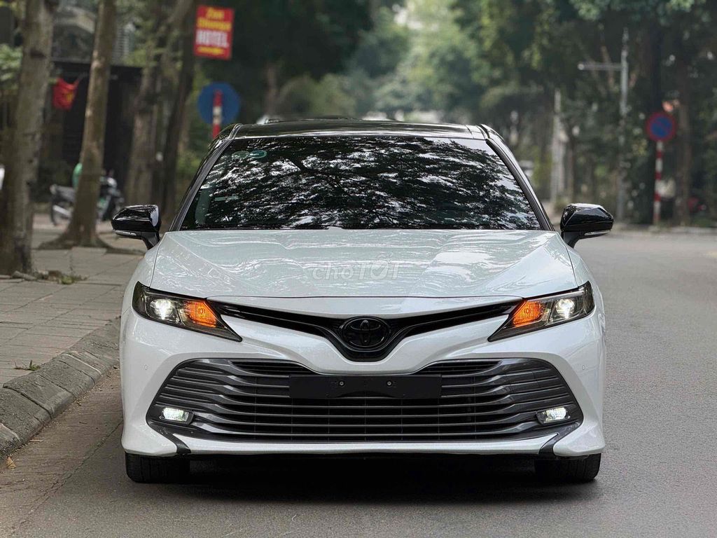 Toyota Camry 2021 2.0G 56000 km. Mua bán Ô tô tại Quận Cầu Giấy Hà Nội được đăng bởi Cao Quý hình 1