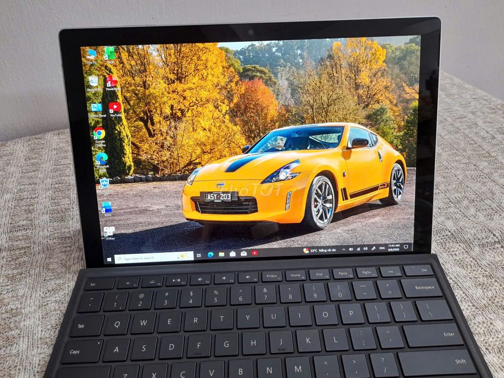 Surface Pro 5 LTE . i5 - 7300U/8GB/256GB Pin Tốt. Mua bán Laptop tại Quận 5 Tp Hồ Chí Minh được đăng bởi  TUYET NGUYEN hình 1
