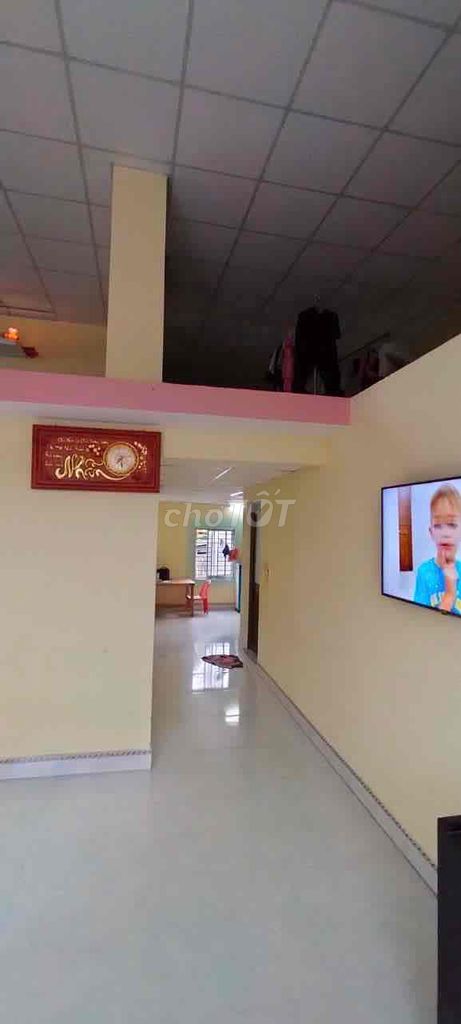 Nhà mê lửng đường 0to Nguyễn Văn Cừ