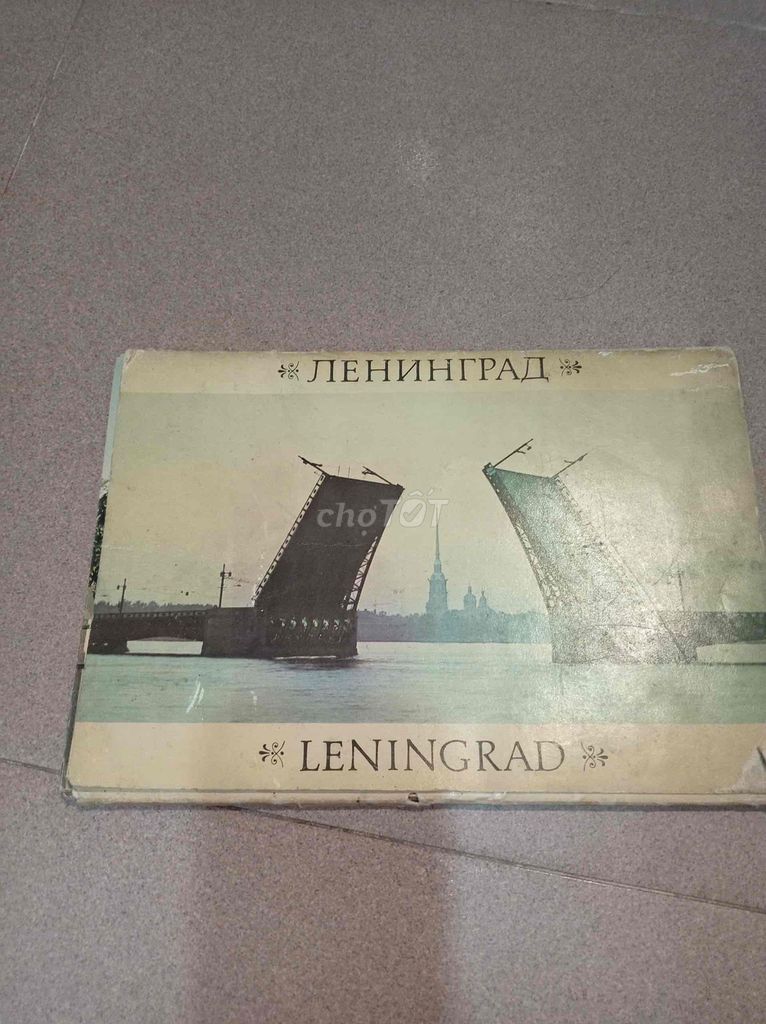 Tập bưu ảnh Liên Xô Phong cảnh Leningrad 18 tấm. Mua bán Đồ sưu tầm, đồ cổ tại Quận Hai Bà Trưng Hà Nội được đăng bởi Gốm đồng Ngân Trang hình 1