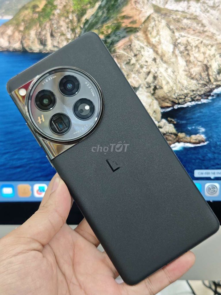 OnePlus 12 cấu hình ngon giá rẻ bán hoặc đổi. Mua bán Điện thoại tại Quận Hải Châu Đà Nẵng được đăng bởi Nguyễn Hưng hình 1