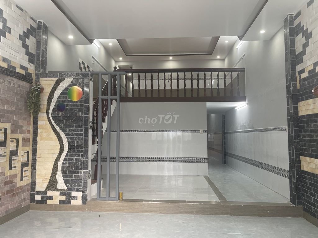 NHÀ NGUYÊN CĂN KHU TDC Đại La – Hòa Khánh (đường 5,5 m)