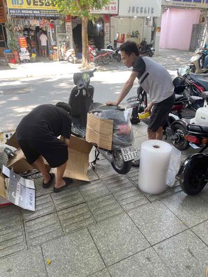 tuyển dụng nhân viên kỹ thuật xe điện lương 12-15t