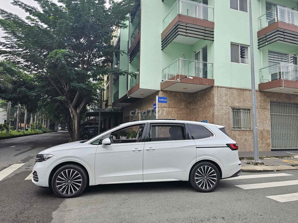 Volkswagen Viloran 2024 Luxury - 34000 km. Mua bán Ô tô tại Thành phố Thuận An Bình Dương được đăng bởi Thảo Nhi hình 7