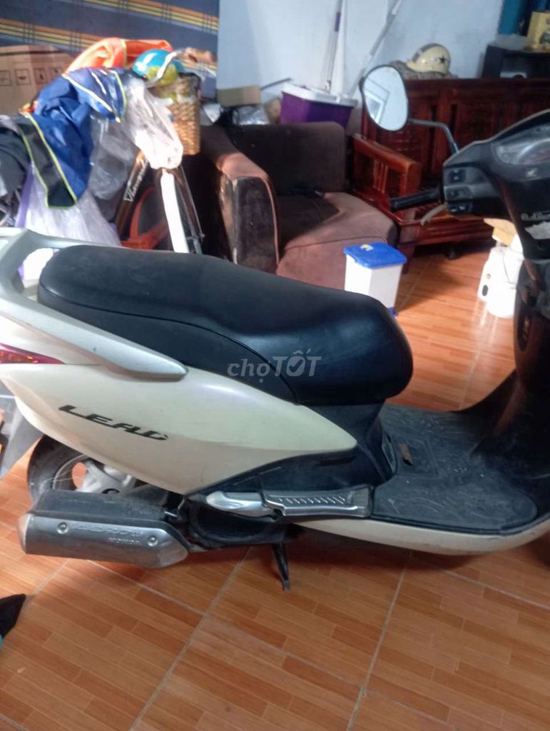 Honda Lead Kem Xe tay ga