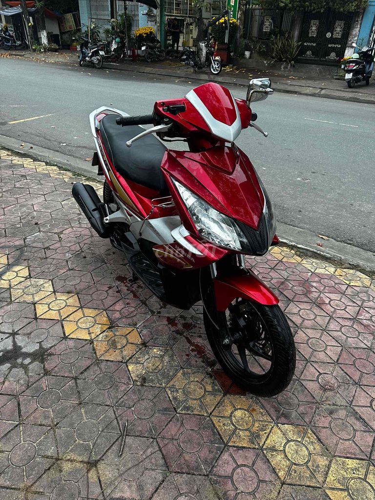 Ab 2010 fi máy êm xe ngon sạch đẹp đã lên đèn thái. Mua bán Xe máy tại Thành phố Quảng Ngãi Quảng Ngãi được đăng bởi Hien hình 6