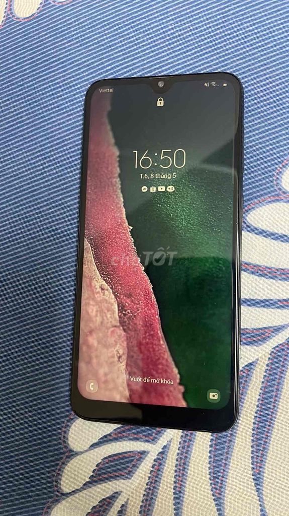 Samsung A20 32GB Đen. Mua bán Điện thoại tại Quận Hoàng Mai Hà Nội được đăng bởi linh chi hình 1