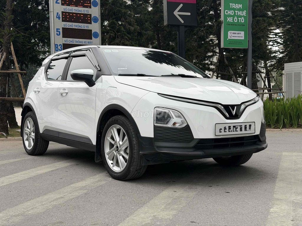 VinFast VF5 Plus 2025 Trắng 20000 km. Mua bán Ô tô tại Quận Hai Bà Trưng Hà Nội được đăng bởi Mr Thọ hình 1