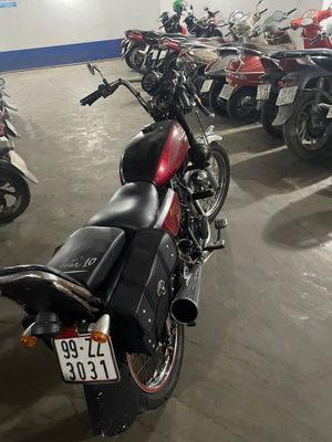 Honda Custom Đỏ đen