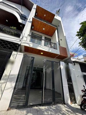 Nhà 4 tầng MT Hoàng Dư Khương. Cho thuê nhà ở tại Quận Cẩm Lệ Đà Nẵng được đăng bởi Hạnh Nguyên
