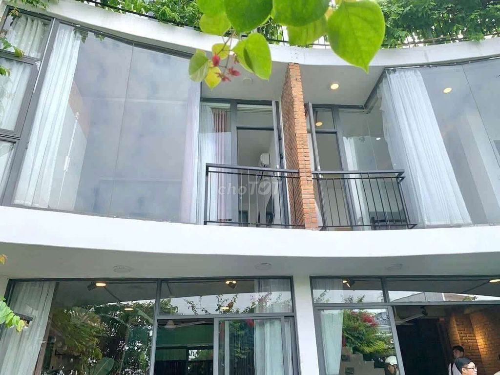 Rent · 3 bd · 140 м² · Quận Ngũ Hành Sơn, ул. khu nam việt á