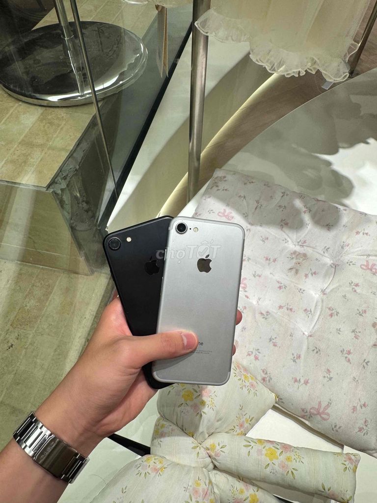 Apple iPhone 7 32GB Bạc, Đen. Mua bán Điện thoại tại Quận Đống Đa Hà Nội được đăng bởi minhhhhh hình 1