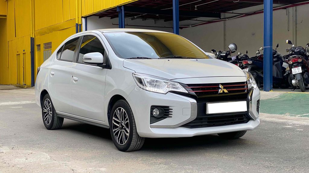 Mitsubishi Attrage 2023 -11.000 km Xe Gia Đình Đẹp