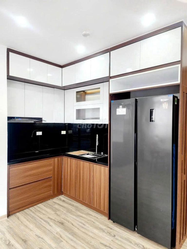 Chung cư Giải Phóng 90m² căn góc 3PN full nội thất 6.45 tỷ