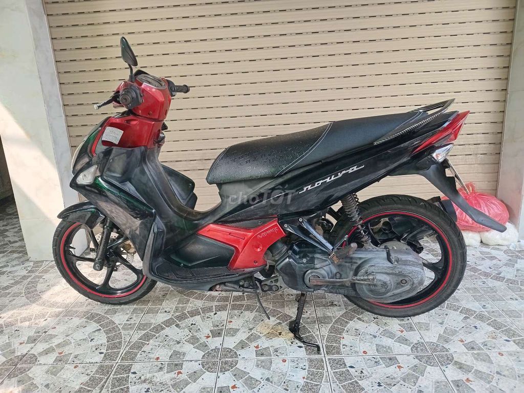 Yamaha Nouvo 4 Đỏ đen. Mua bán Xe máy tại Quận 7 Tp Hồ Chí Minh được đăng bởi Lê Xuân Thứ hình 1