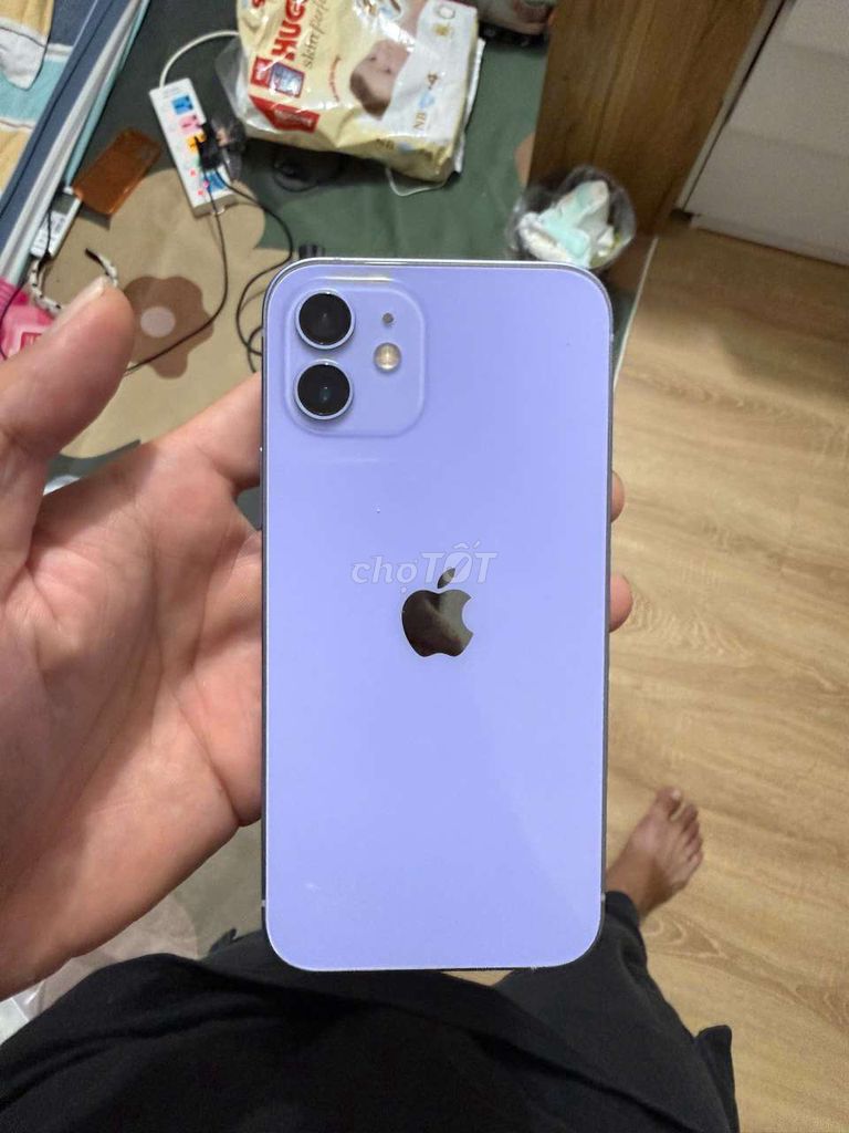 Apple iPhone 12 64GB Tím. Mua bán Điện thoại tại Quận Hai Bà Trưng Hà Nội được đăng bởi Dang Anh hình 1