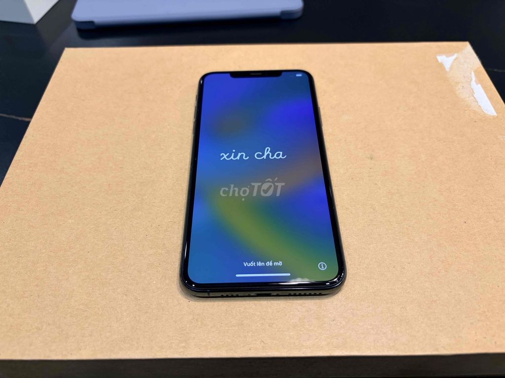 iPhone 11 Pro Max màu Midnight Green 64GB. Mua bán Điện thoại tại Quận Hai Bà Trưng Hà Nội được đăng bởi DTS hình 1