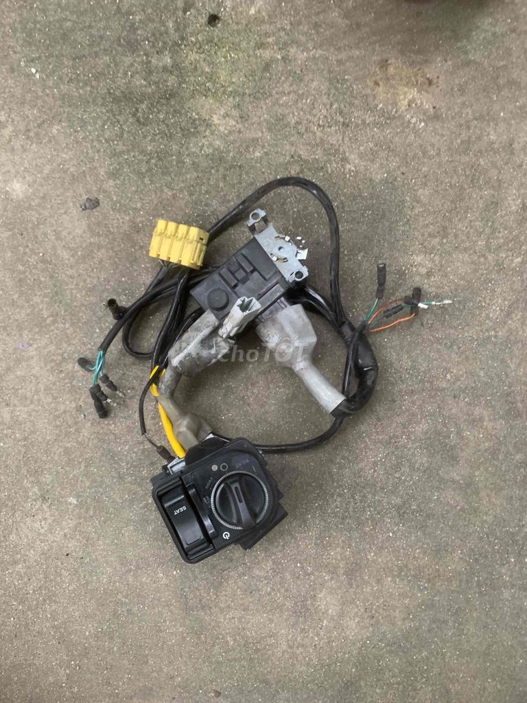 bán khoá mitkay rin lên cho các loại xe máy rin. Mua bán Phụ tùng xe tại Quận 11 Tp Hồ Chí Minh được đăng bởi nguyenxuanthinh quận tân phú  hình 2