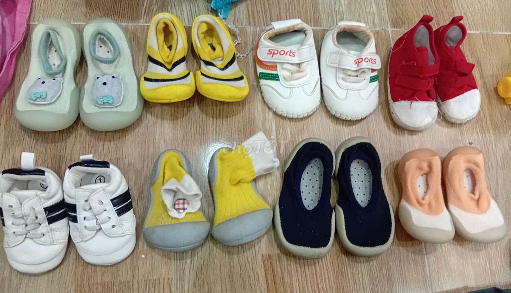 8 đôi giày cho bé giá rẻ. Mua bán Mẹ và bé tại Huyện Hóc Môn Tp Hồ Chí Minh được đăng bởi Nguyễn Thị Trà My hình 1