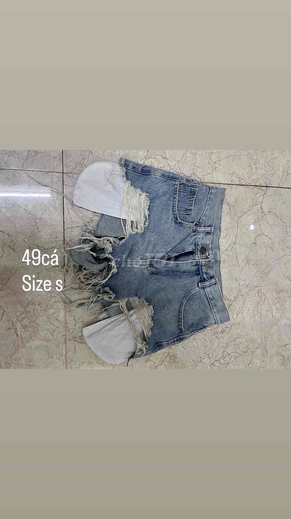 Quần short Jean nữ size S. Mua bán Quần áo tại Thành phố Buôn Ma Thuột Đắk Lắk được đăng bởi Võ Phi hình 1