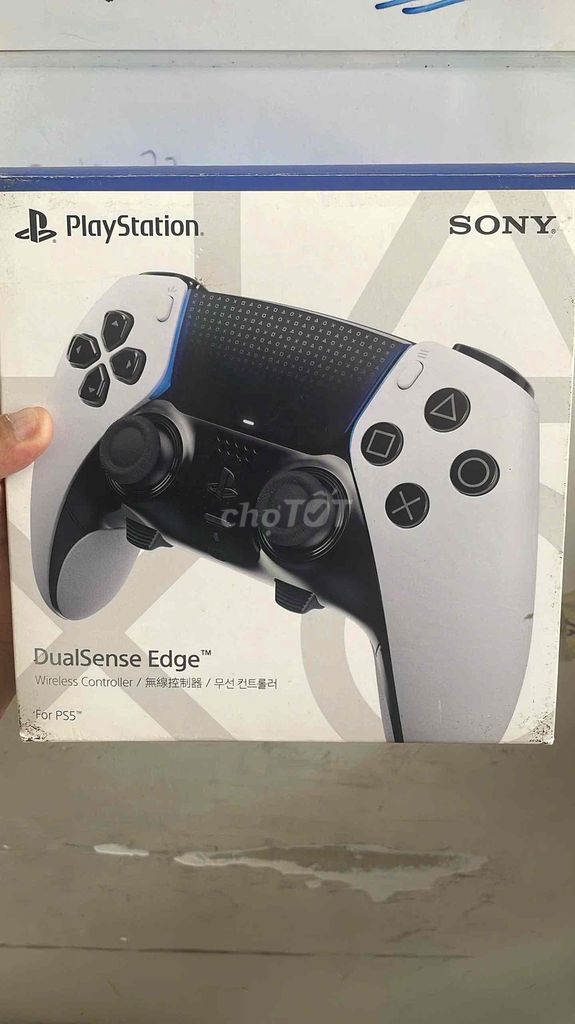 Tay cầm chơi game Sony DualSense PS5 Đen. Mua bán Thiết bị chơi game tại Quận 10 Tp Hồ Chí Minh được đăng bởi Minh Phạm hình 1