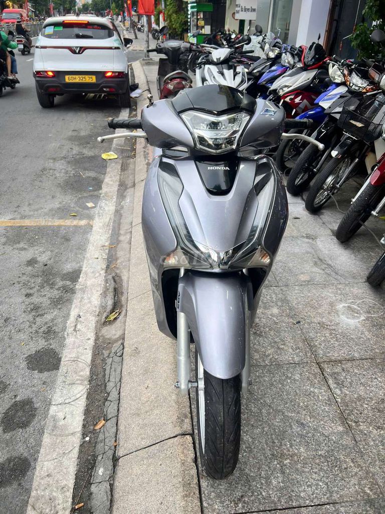 Honda SH 150 ABS 2018 mới 90% Bstp chính chủ. Mua bán Xe máy tại Quận Tân Phú Tp Hồ Chí Minh được đăng bởi Tuanduy hình 2
