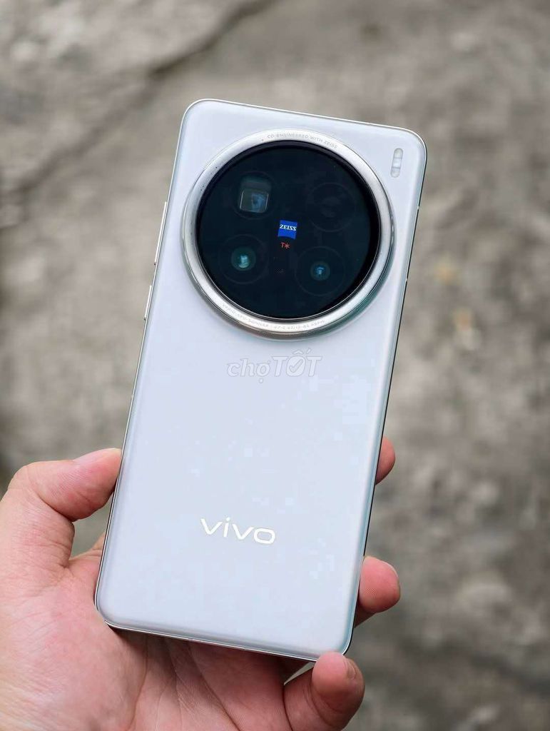 Vivo X200 pro ( Titan ). Mua bán Điện thoại tại Thị xã Phổ Yên Thái Nguyên được đăng bởi Nguyễn Mạnh Hoàn hình 1