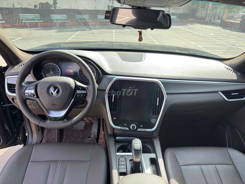 VinFast Lux SA2.0 2021 Plus 2.0 AT - 60 km. Mua bán Ô tô tại Quận 12 Tp Hồ Chí Minh được đăng bởi Nguyen van nhut hình 10