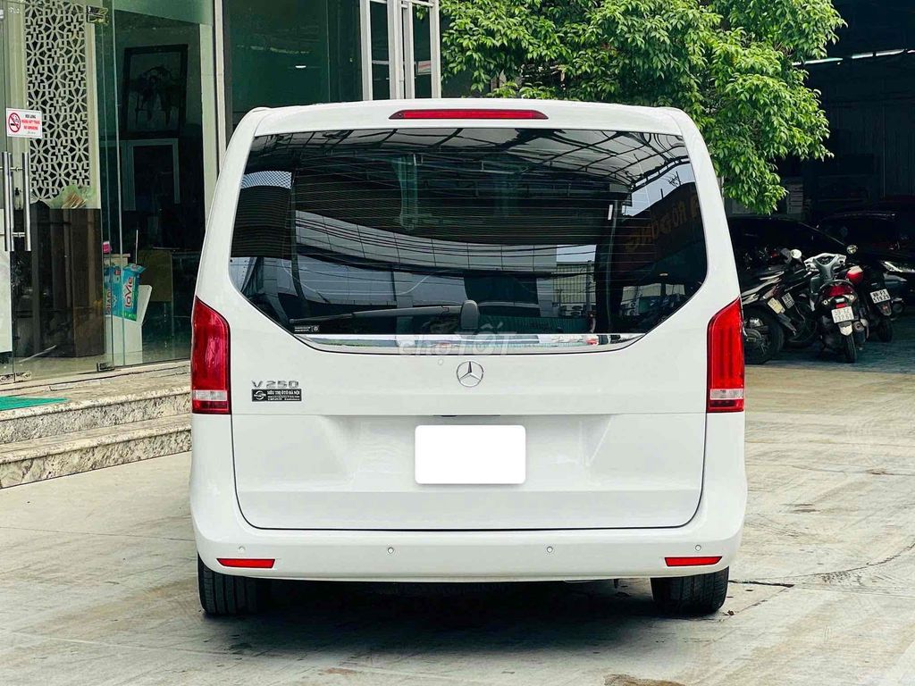 MERCEDES V250 LUXURY 2020 SIÊU ĐẸP. Mua bán Ô tô tại Thành phố Thủ Đức Tp Hồ Chí Minh được đăng bởi Phước An hình 4