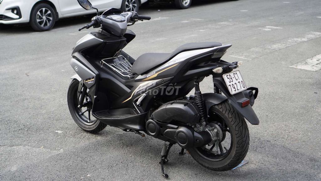 Yamaha NVX 155 ABS Smartkey Xám Bạc - Máy Zin. Mua bán Xe máy tại Quận Tân Phú Tp Hồ Chí Minh được đăng bởi Đỗ Hoàng hình 11