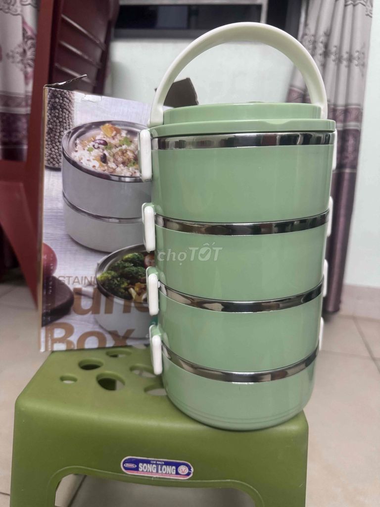 Hộp cơm giữ nhiệt Inox 4 tầng Xanh lá Mới 100%. Mua bán Dụng cụ nhà bếp tại Huyện Gia Lâm Hà Nội được đăng bởi Hải Đăng hình 1