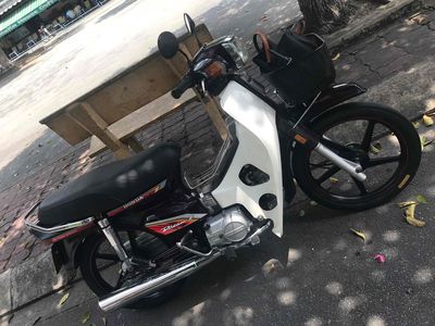 Xe nhà cần bán Honda Dream Thái 7 số . Đk 1996!. Mua bán Xe máy tại Quận 11 Tp Hồ Chí Minh được đăng bởi Thanh An 