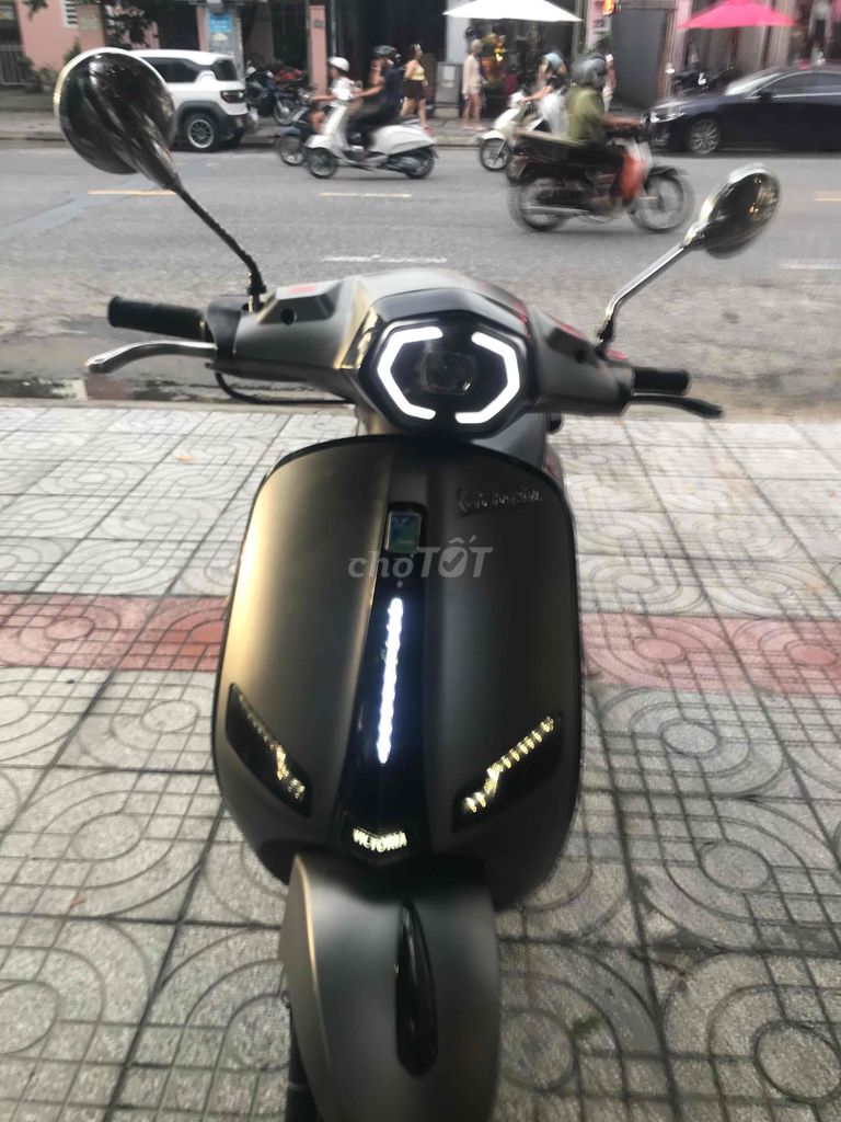 Vespa 50cc Victoria 43 Дананг