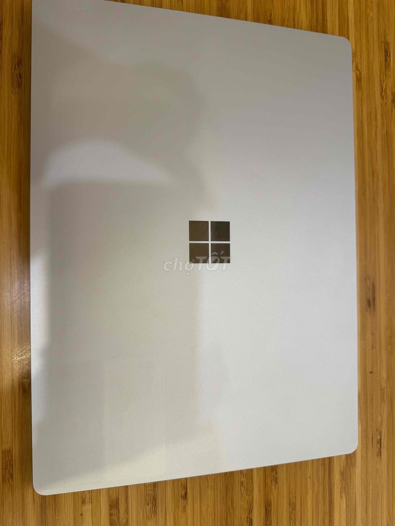 Microsoft Surface Laptop 3 i5 13.5 inch 16GB/256GB. Mua bán Laptop tại Quận Tân Bình Tp Hồ Chí Minh được đăng bởi Nguyễn Vũ Văn hình 1