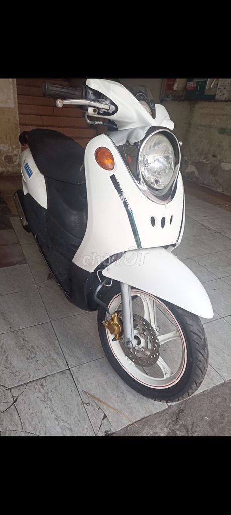 Yamaha Mio classico thái zin còn tin là còn xe. Mua bán Xe máy tại Quận 10 Tp Hồ Chí Minh được đăng bởi văn phúc  hình 1