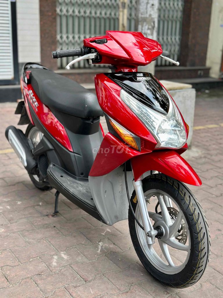 Honda Click 2011 Đỏ - BS TPHCM - CHÍNH CHỦ KÝ GIÂY. Mua bán Xe máy tại Quận 12 Tp Hồ Chí Minh được đăng bởi Bùi văn hiếu hình 4