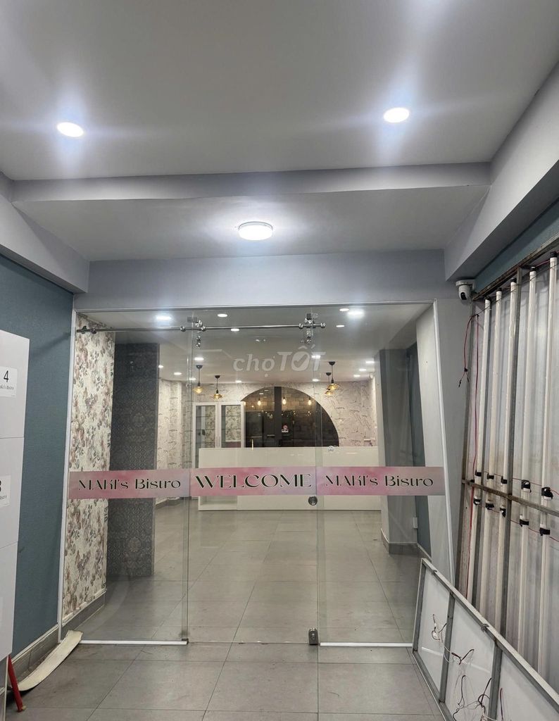 DH Công Nghiệp ! Mặt Tiền Lê Lợi 80m2 Trệt Suốt Có Sân Để Xe Rộng